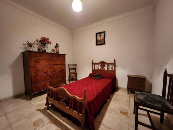 Image No.9-3 Bed Townhouse for sale