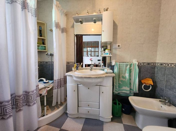 Image No.21-Maison de ville de 5 chambres à vendre à Luque