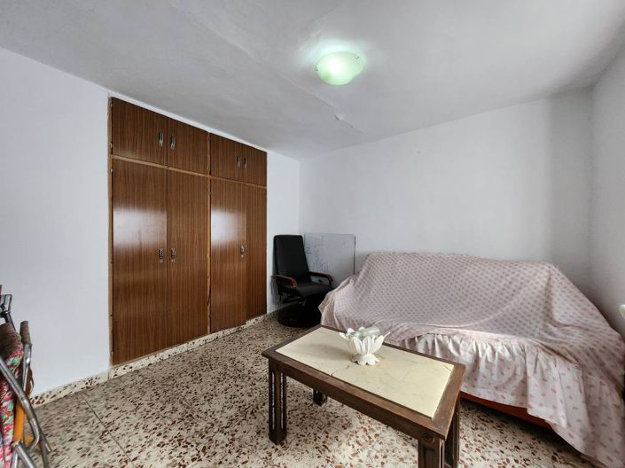 Image No.8-Maison de ville de 5 chambres à vendre à Luque