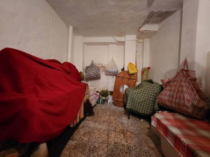 Image No.13-4 Bed Townhouse for sale