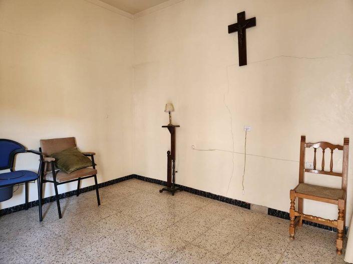 Image No.17-4 Bed Townhouse for sale