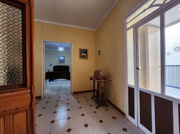 Image No.20-4 Bed Townhouse for sale