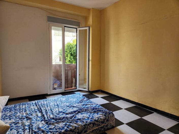 Image No.13-5 Bed Townhouse for sale