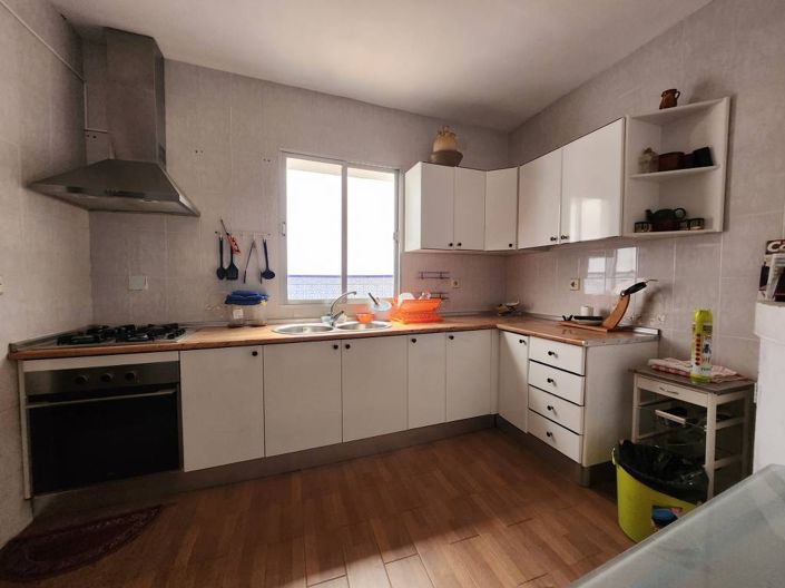 Image No.3-5 Bed Townhouse for sale