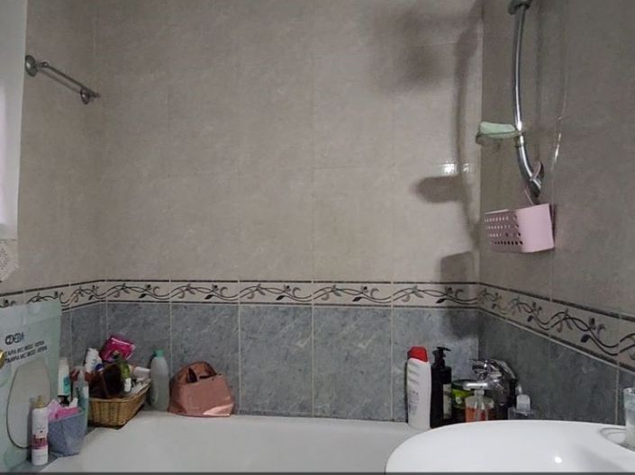 Image No.19-3 Bed Townhouse for sale