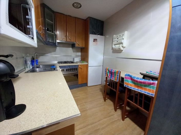 Image No.13-3 Bed Townhouse for sale