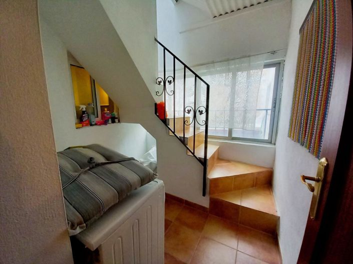 Image No.22-3 Bed Townhouse for sale