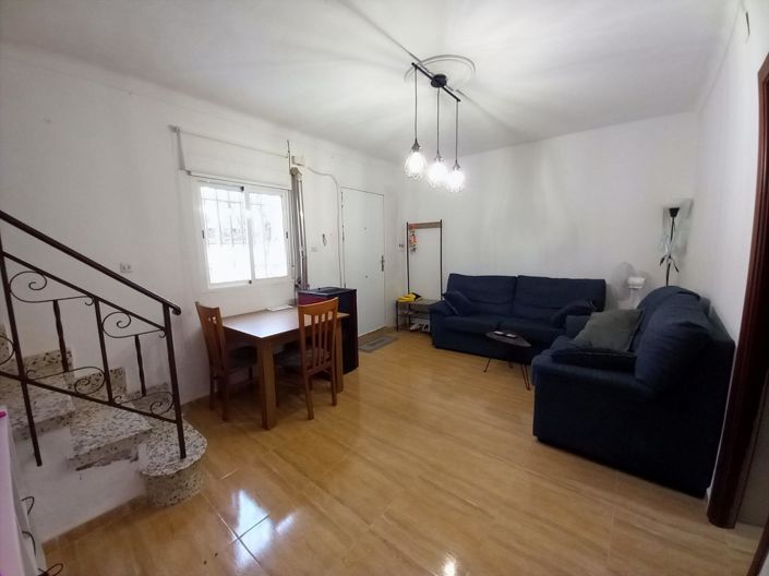 Image No.8-3 Bed Townhouse for sale