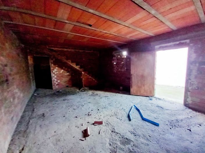 Image No.9-Townhouse for sale