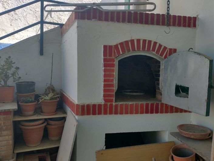 Image No.12-3 Bed Townhouse for sale