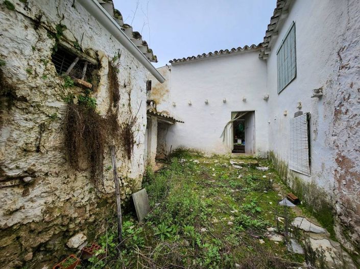 Image No.12-7 Bed Cortijo for sale