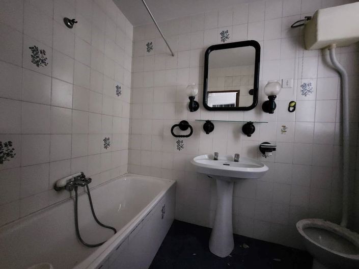 Image No.15-Maison de ville de 4 chambres à vendre à Rute