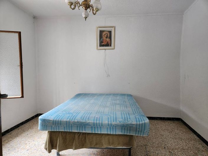 Image No.7-Maison de ville de 4 chambres à vendre à Rute