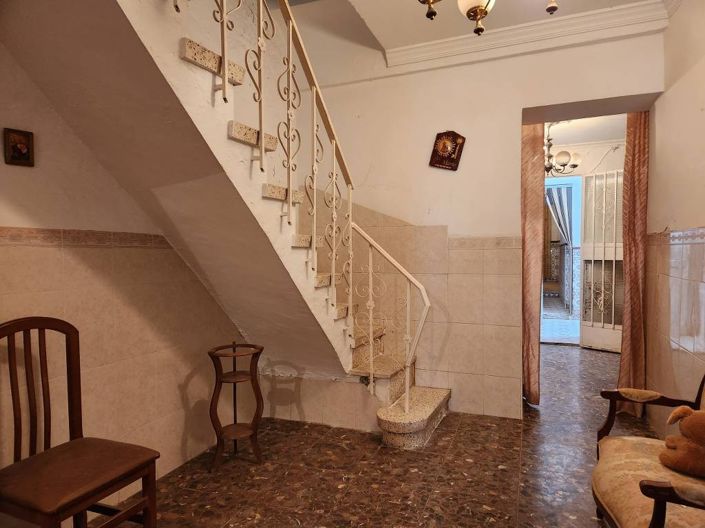 Image No.5-4 Bed Townhouse for sale