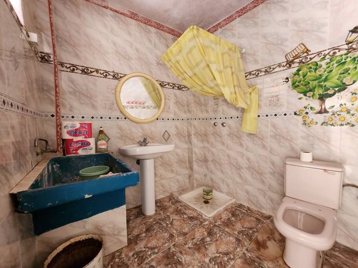 Image No.15-4 Bed Townhouse for sale