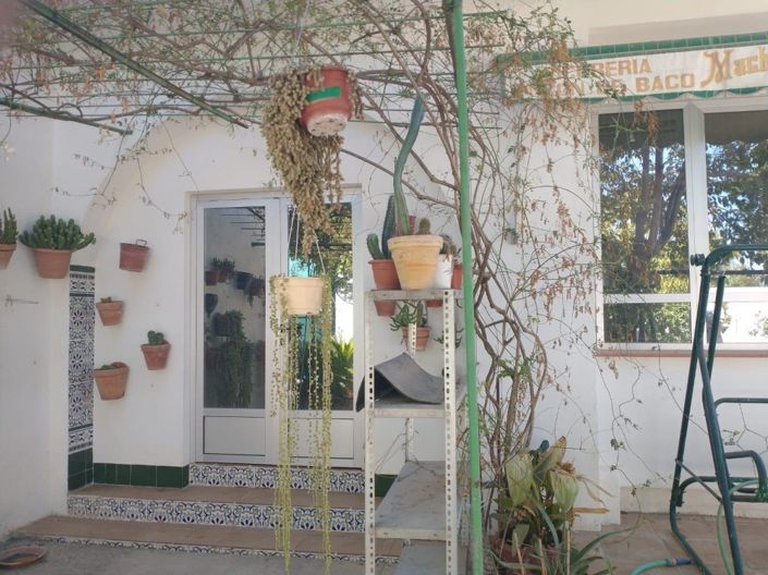 Image No.14-3 Bed Townhouse for sale