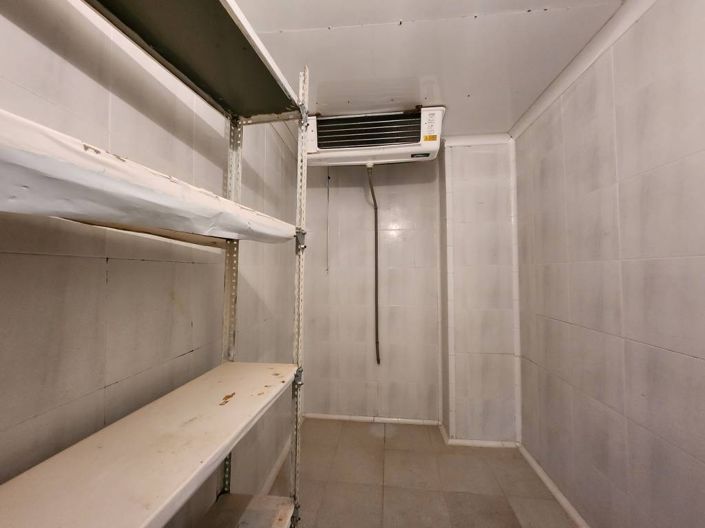 Image No.19-3 Bed Commercial for sale