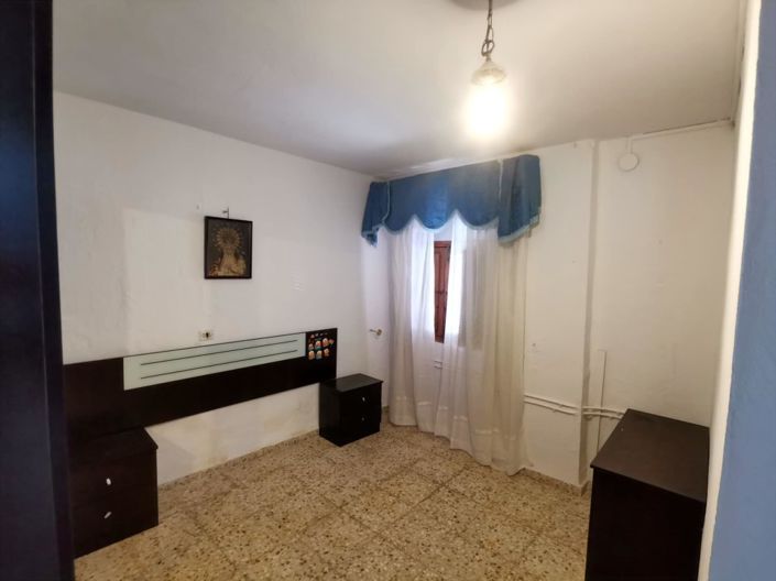 Image No.8-4 Bed Townhouse for sale