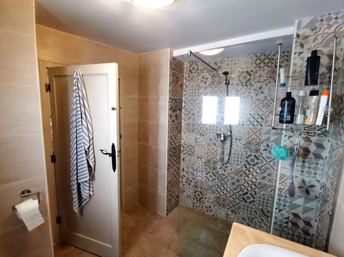 Image No.21-3 Bed Village House for sale