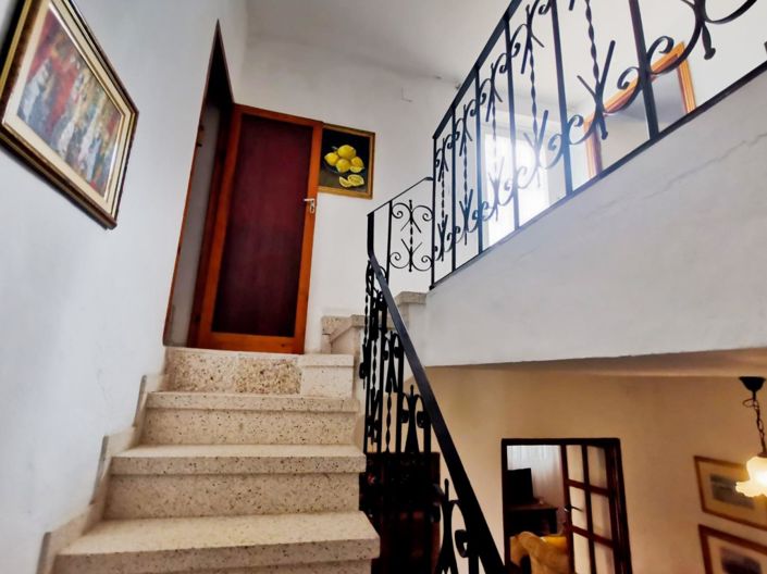 Image No.34-3 Bed Village House for sale