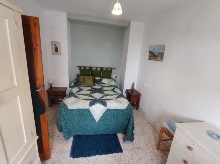 Image No.7-3 Bed Village House for sale