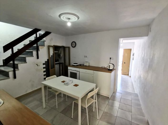 Image No.12-3 Bed Townhouse for sale