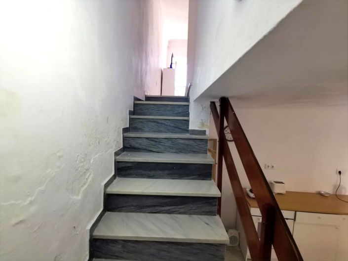 Image No.23-3 Bed Townhouse for sale