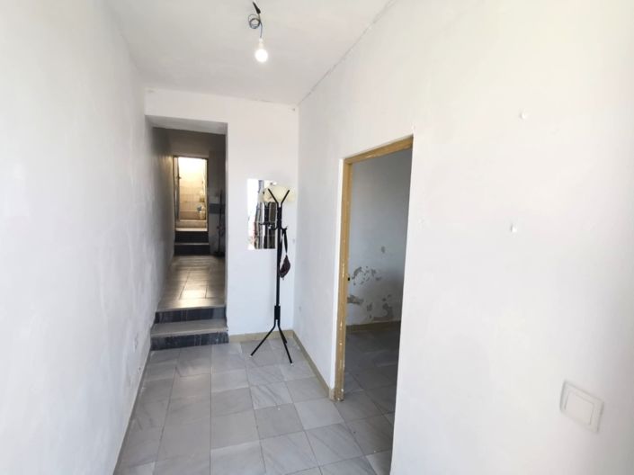 Image No.6-3 Bed Townhouse for sale