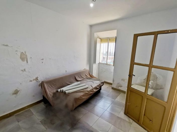 Image No.7-3 Bed Townhouse for sale