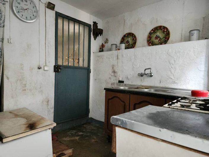 Image No.12-4 Bed Townhouse for sale