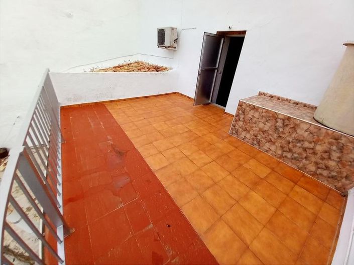 Image No.27-4 Bed Village House for sale