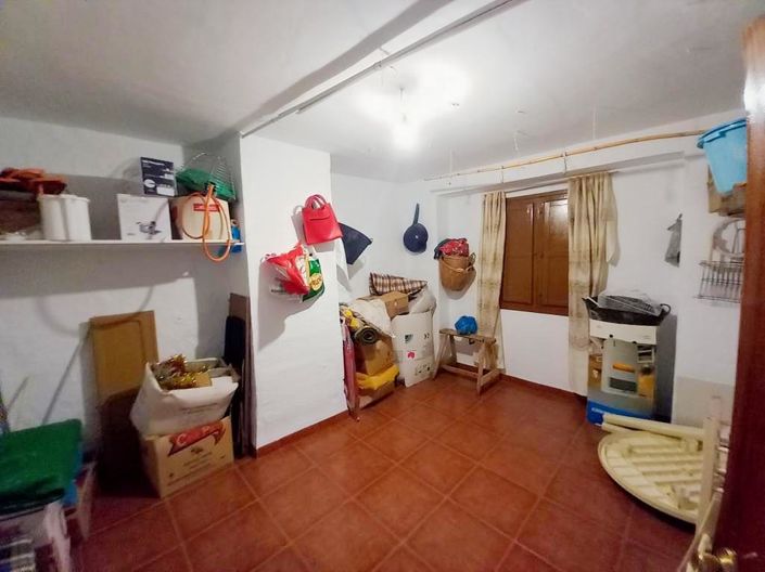 Image No.25-5 Bed Village House for sale