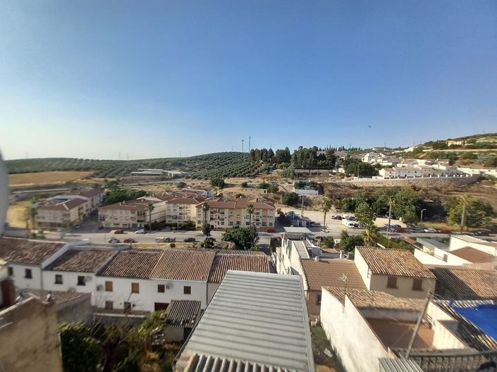 Image No.47-5 Bed Townhouse for sale