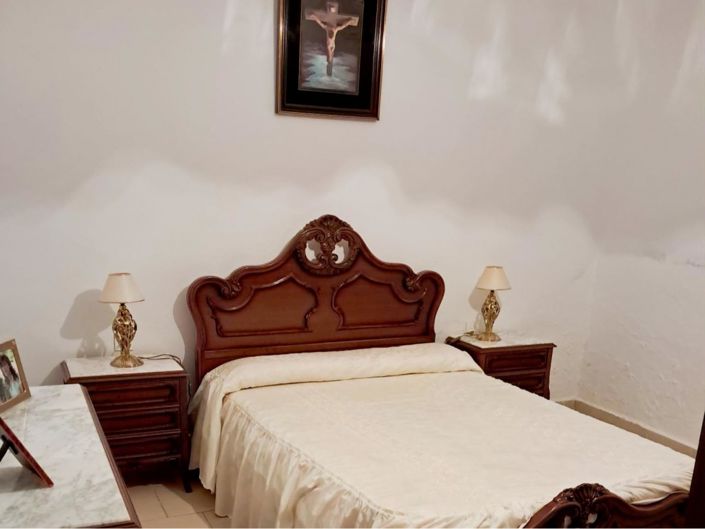 Image No.18-3 Bed Village House for sale