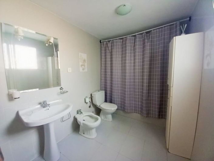Image No.23-3 Bed Village House for sale