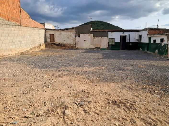 Image No.27-3 Bed Village House for sale