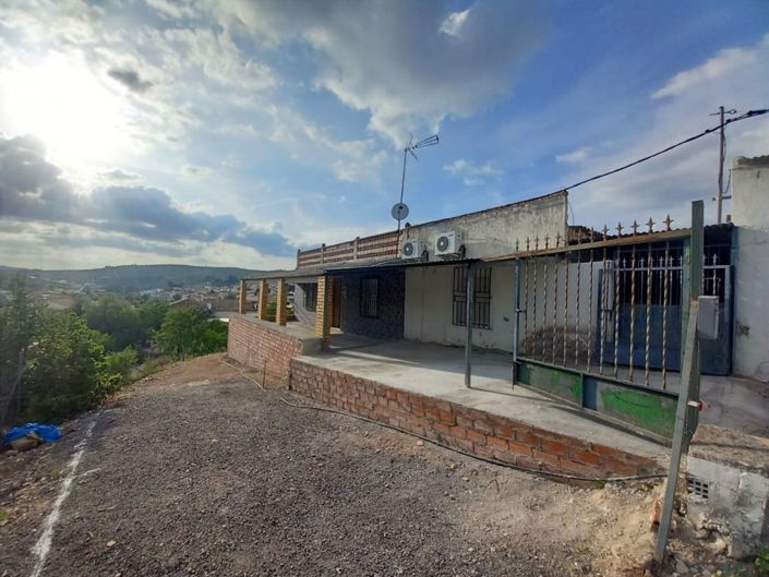 Image No.4-3 Bed Village House for sale