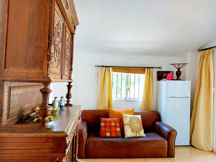 Image No.21-2 Bed Country House for sale