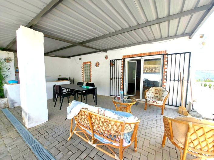 Image No.27-2 Bed Country House for sale