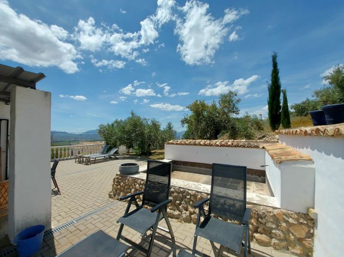 Image No.29-2 Bed Country House for sale