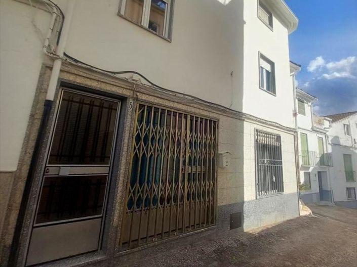 Image No.3-5 Bed Townhouse for sale