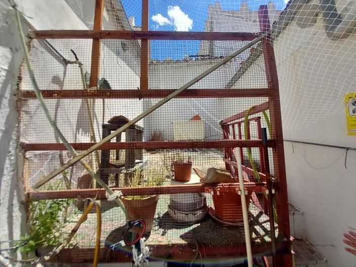 Image No.32-4 Bed Townhouse for sale