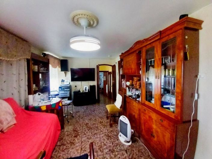 Image No.10-4 Bed Townhouse for sale