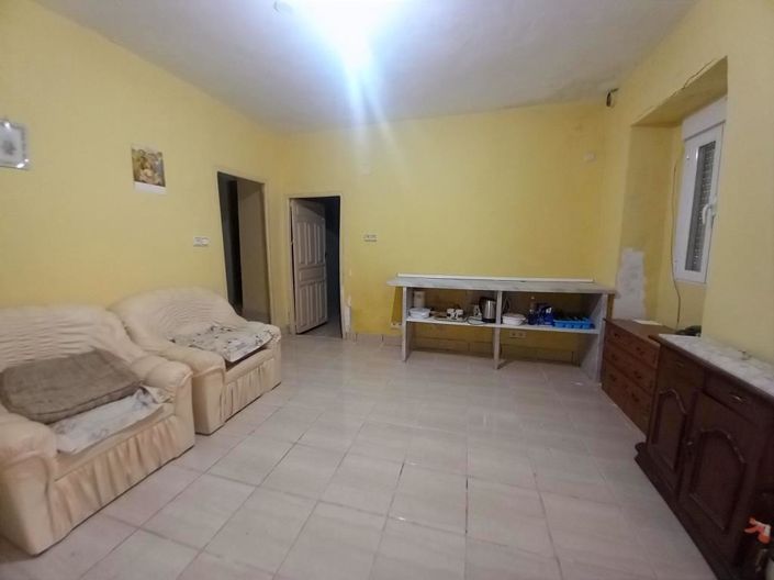 Image No.11-3 Bed Townhouse for sale