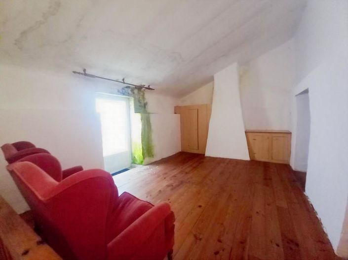 Image No.18-3 Bed Townhouse for sale