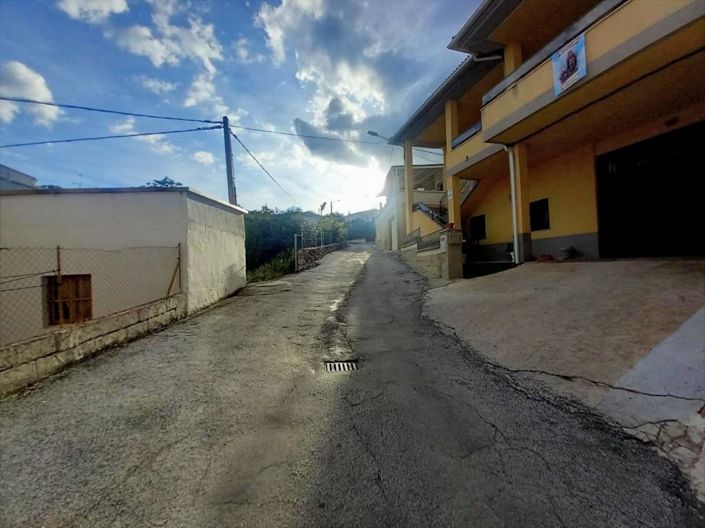 Image No.6-3 Bed Townhouse for sale
