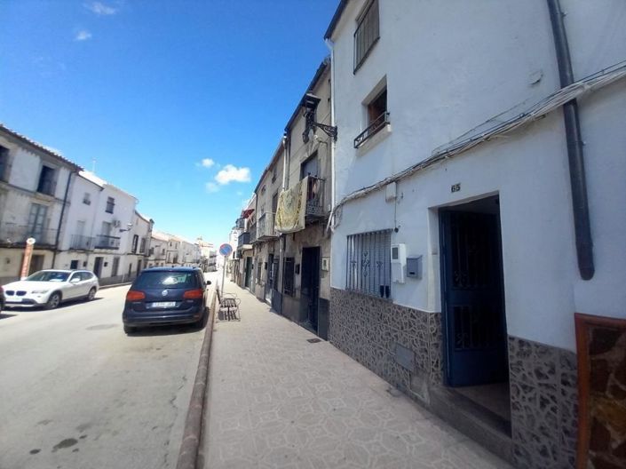 Image No.3-Maison de ville de 2 chambres à vendre à Martos