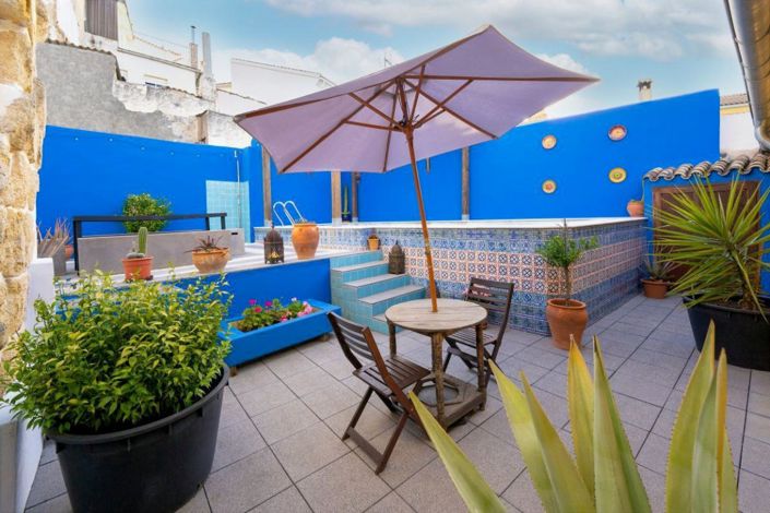 Image No.35-5 Bed Townhouse for sale