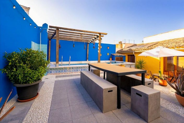 Image No.38-5 Bed Townhouse for sale