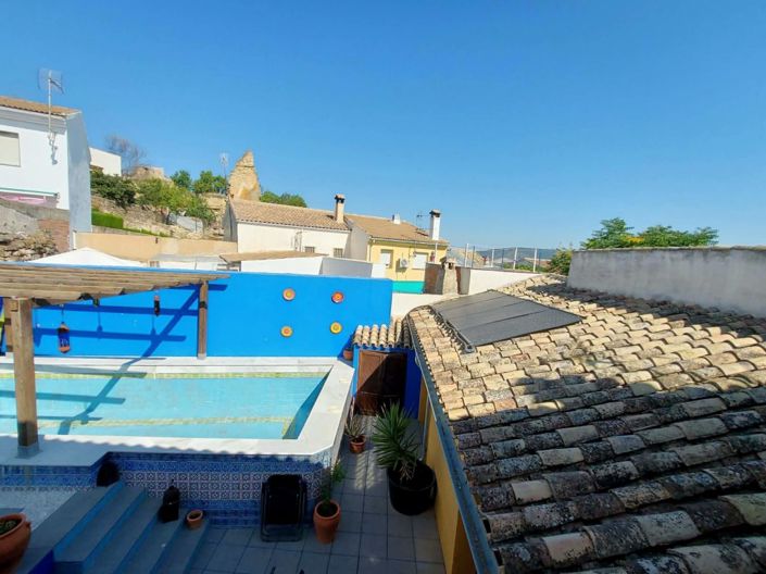 Image No.41-5 Bed Townhouse for sale